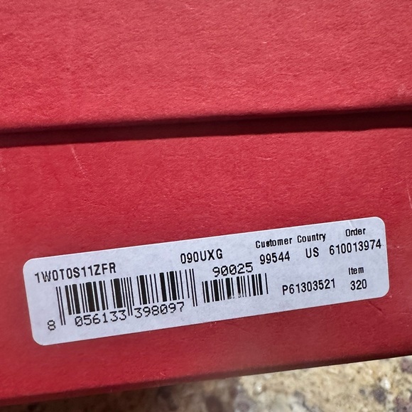 Woman’s Valentino belt - Picture 3 of 7